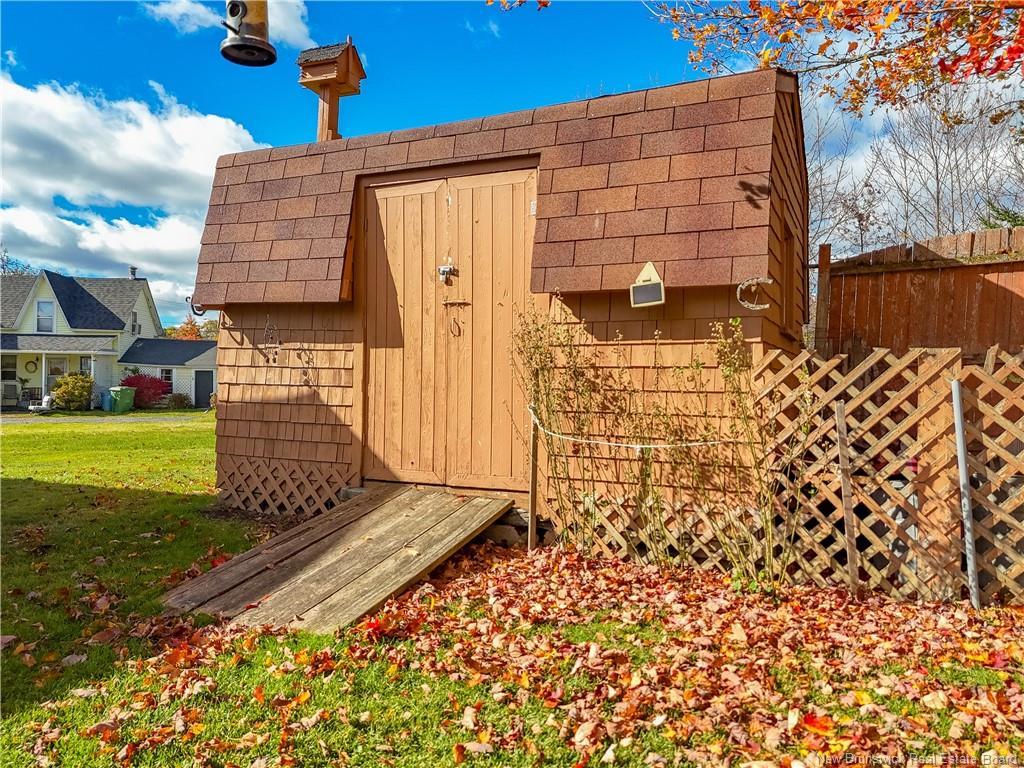 967 Clements Dr, Fredericton, NB