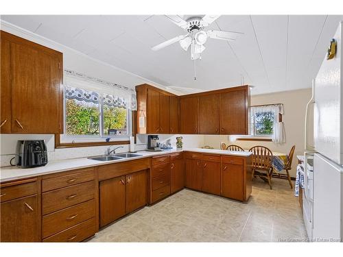 967 Clements Dr, Fredericton, NB 