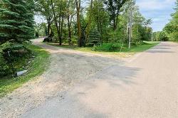361 Christie RD  Winnipeg, MB R2N 4A5