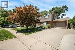 30 WESTWOOD Crescent  Cambridge, ON N1S 3W6