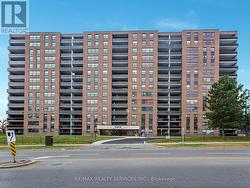 1401 - 4 LISA STREET Brampton, ON L6T 4B6