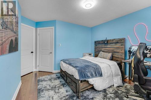 16 Sistine Court, Hamilton, ON 