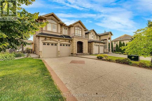 16 Sistine Court, Hamilton, ON 
