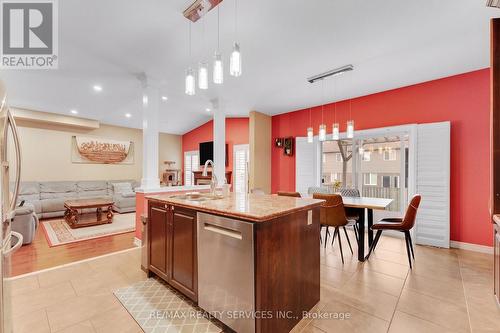 16 Sistine Court, Hamilton, ON 