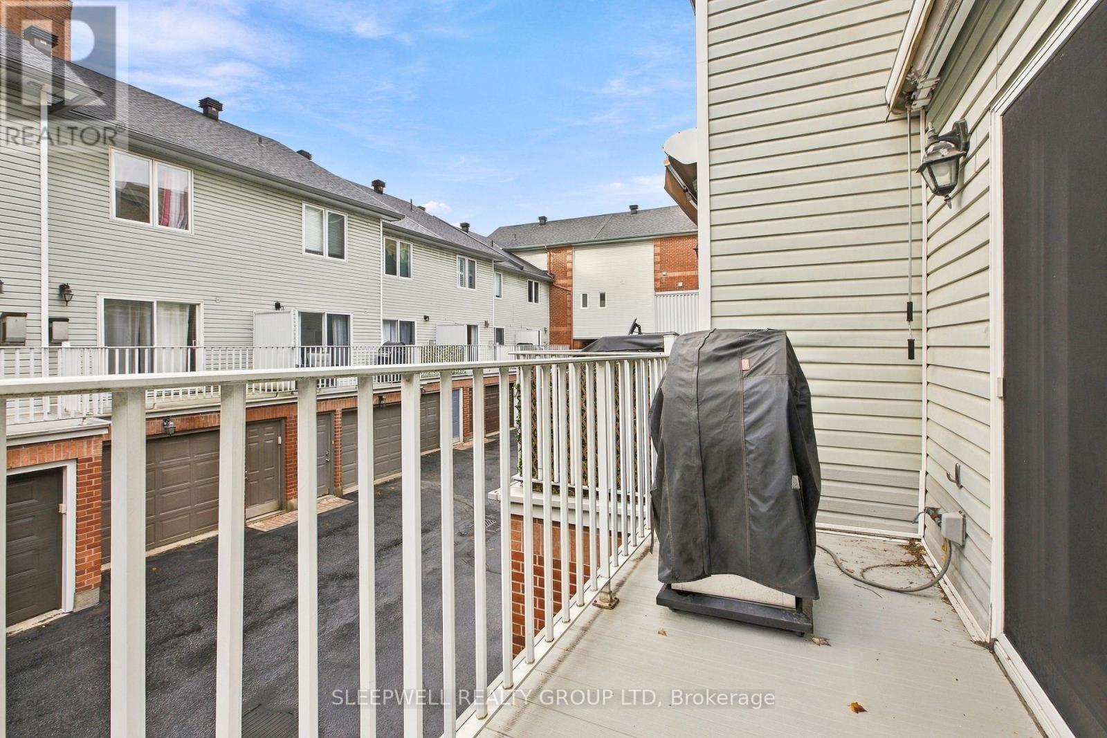 12 Maclean Street, Ottawa, ON