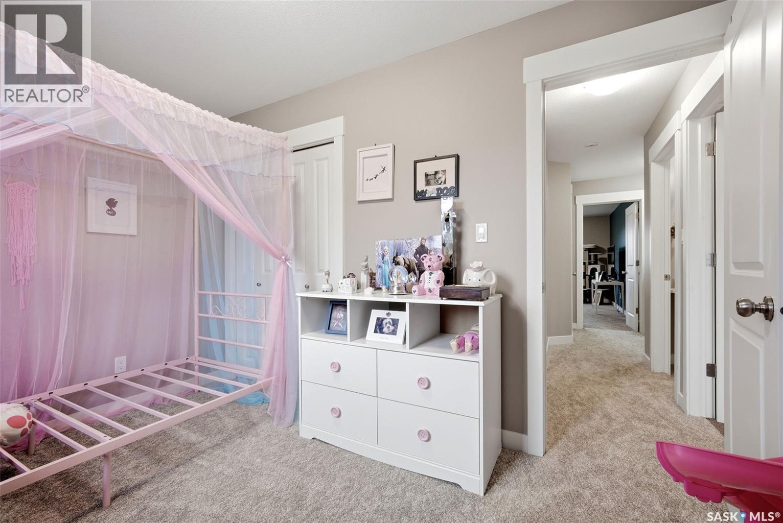 5213 Canuck Crescent, Regina, SK