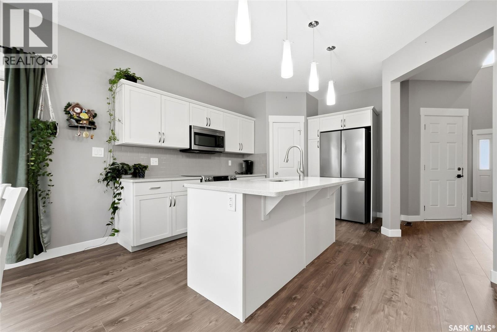 5213 Canuck Crescent, Regina, SK