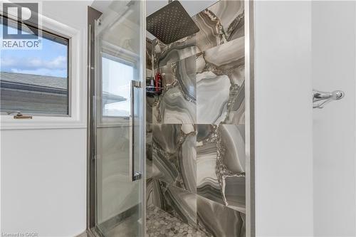 847 West 5Th Street, Hamilton, ON 