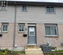 32 - 490 THIRD STREET London East (East H), ON N5V 4A2