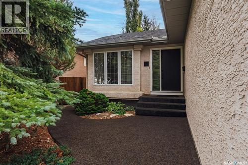 447 Briarvale Court, Saskatoon, SK 