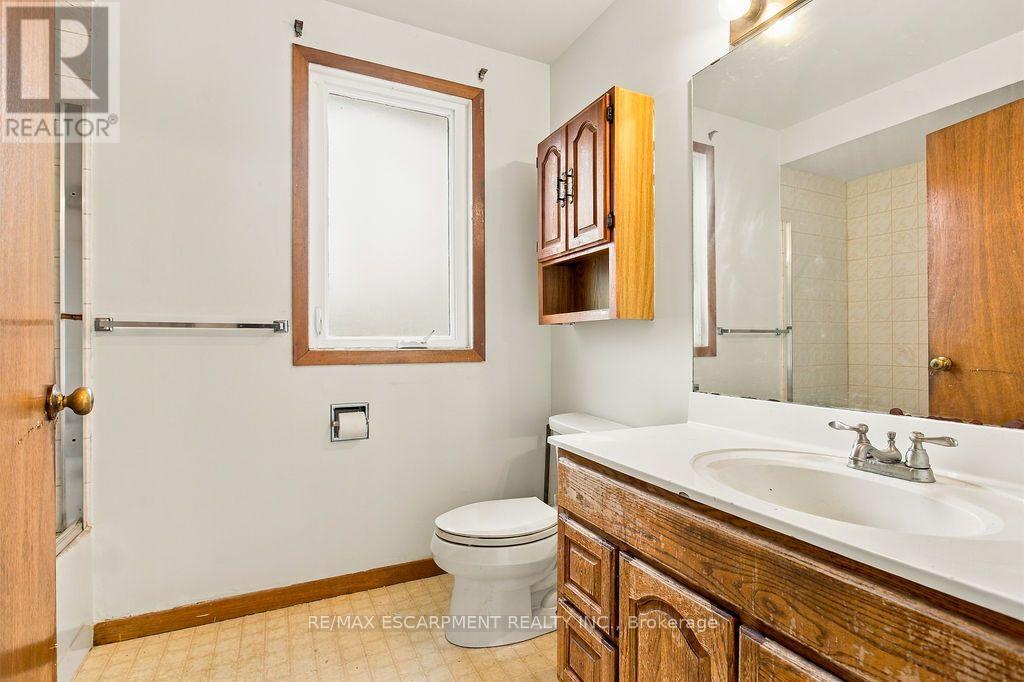 1353 Birch Avenue, Burlington, ON