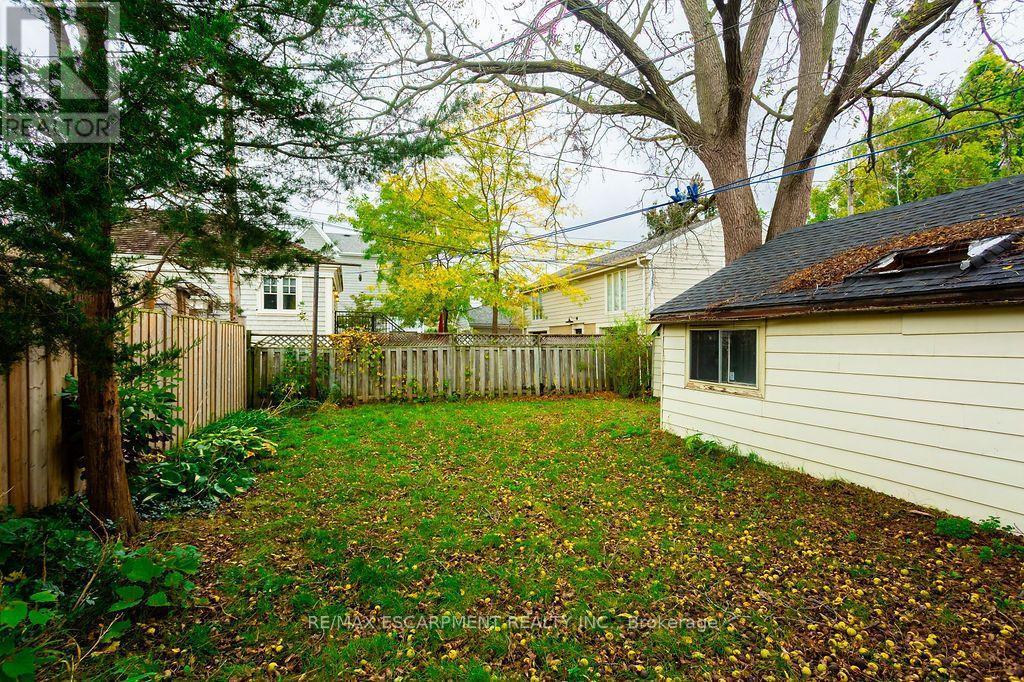 1353 Birch Avenue, Burlington, ON