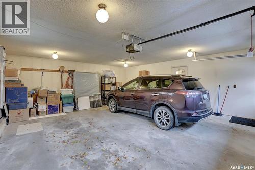 1302 Gryphons Walk, Regina, SK 