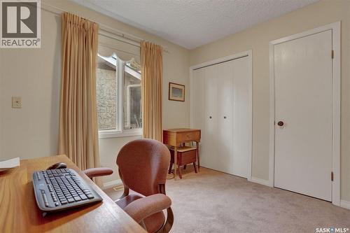 1302 Gryphons Walk, Regina, SK 