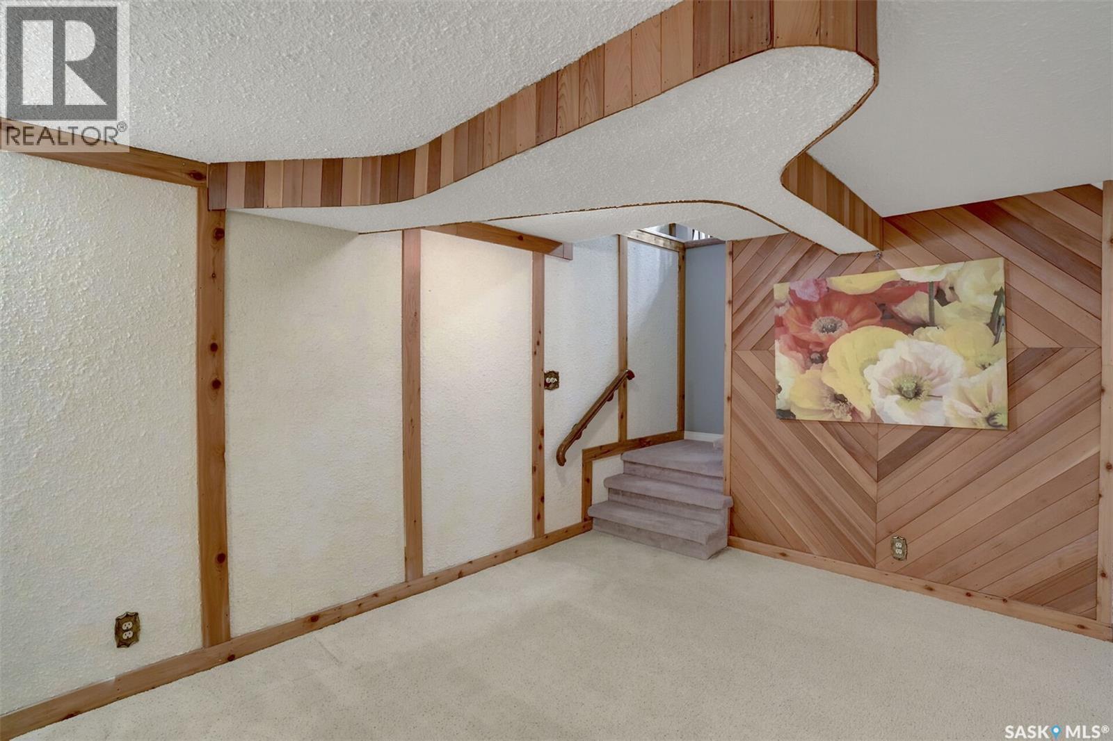 1302 Gryphons Walk, Regina, SK