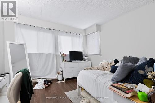 27 Forsyth Avenue S, Hamilton, ON 
