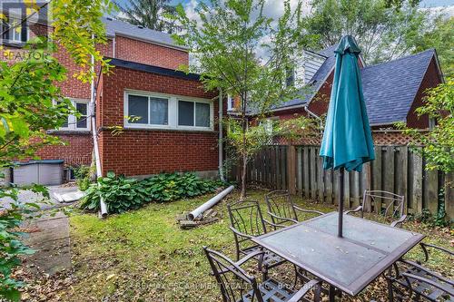 27 Forsyth Avenue S, Hamilton, ON 