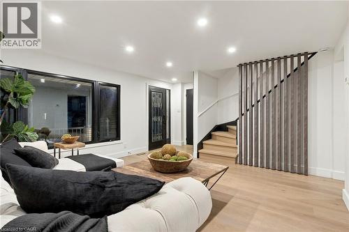 207 Linden Drive, Cambridge, ON 
