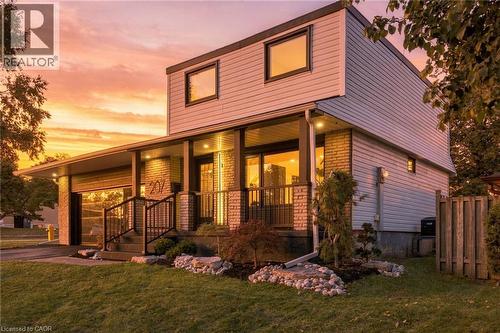 207 Linden Drive, Cambridge, ON 
