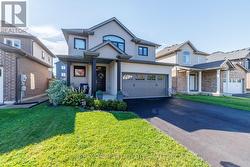 6 BERGENSTEIN CRESCENT Pelham (Fonthill), ON L3E 0A3