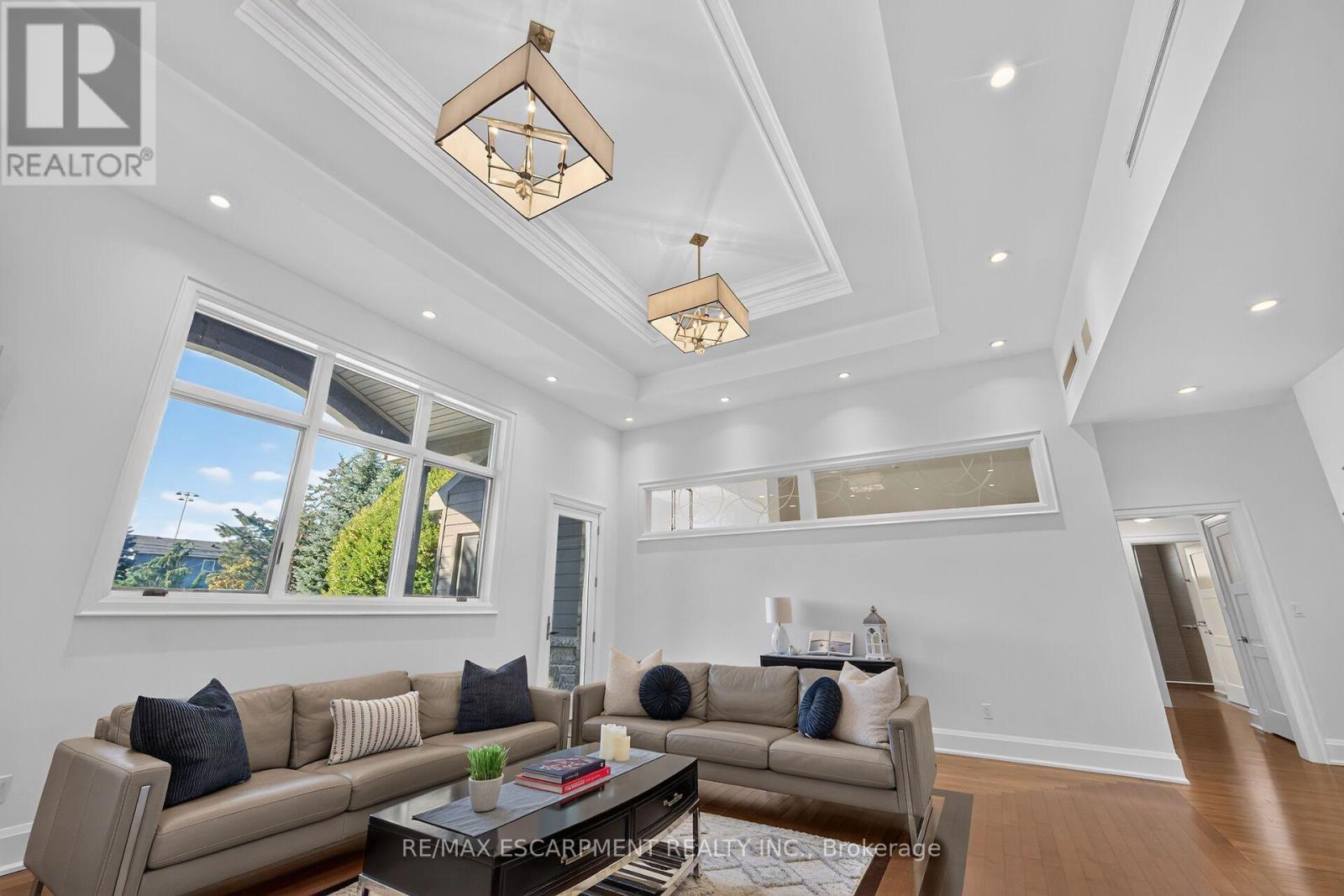 244 Mountain Brow Boulevard, Hamilton, ON