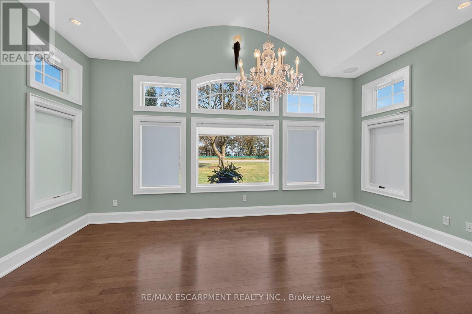 244 Mountain Brow Boulevard, Hamilton, ON