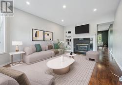 2456 SIXTH LINE Oakville, ON L6H 5Z8