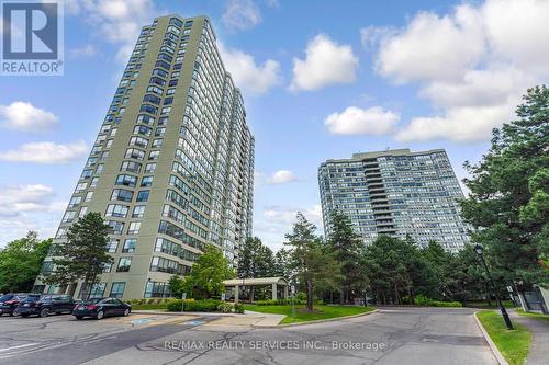 709 - 22 HANOVER ROAD  Brampton, ON L6S 5K7