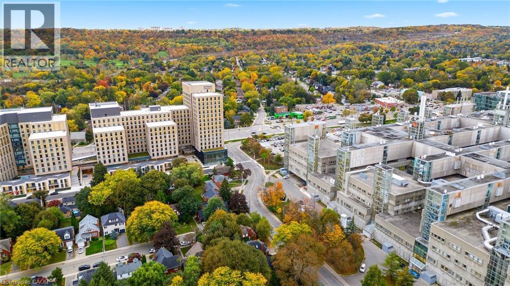 23 Forsyth Avenue S, Hamilton, ON