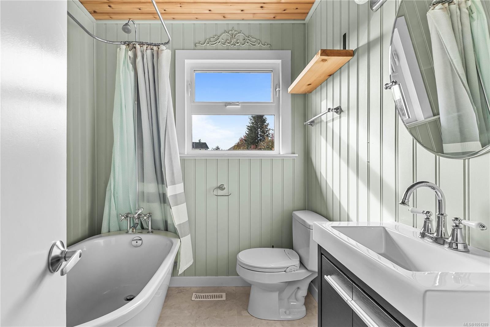 325 Twillingate Rd, Campbell River, BC