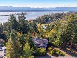 1183 Moore Rd Comox, BC V9M 3X1