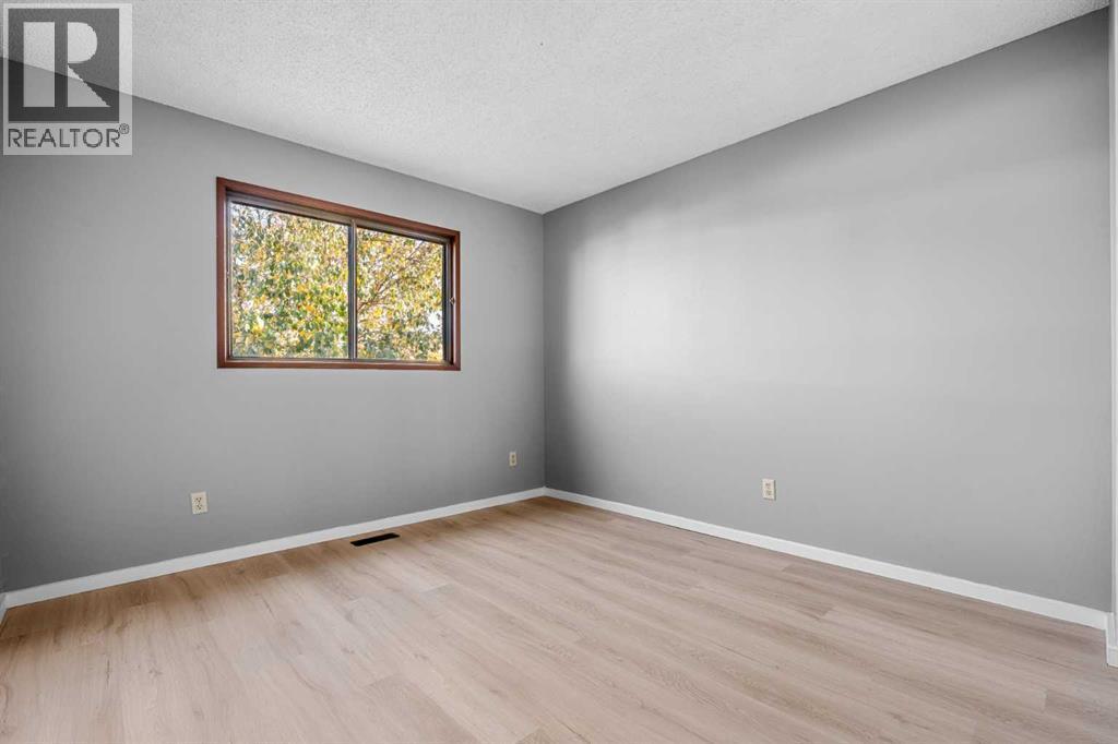 96 Abalone Crescent Ne, Calgary, AB