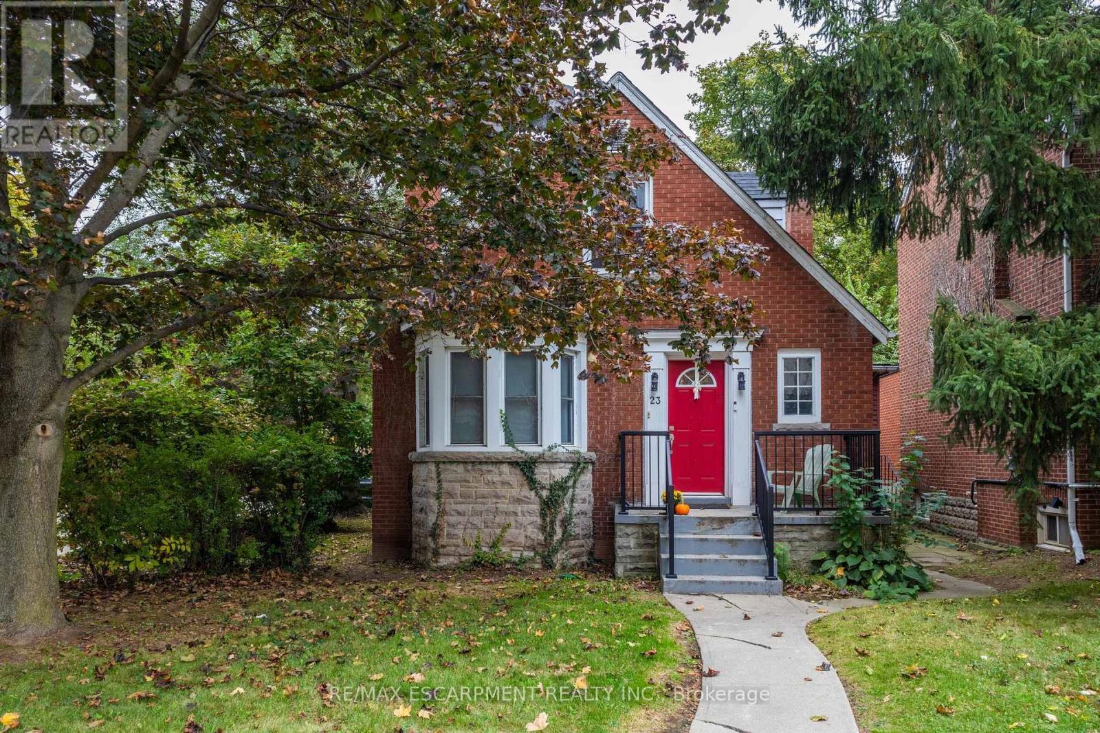 23 Forsyth Avenue S, Hamilton, ON