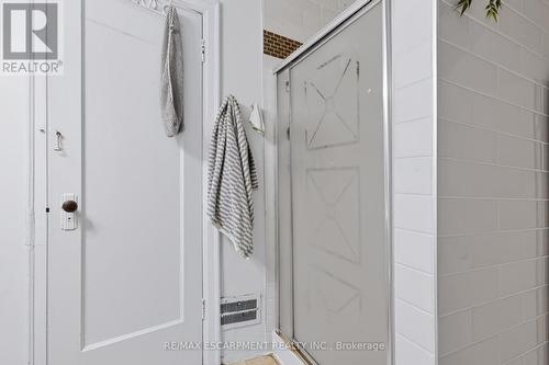 23 Forsyth Avenue S, Hamilton, ON 