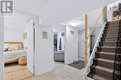 23 Forsyth Avenue S, Hamilton, ON 