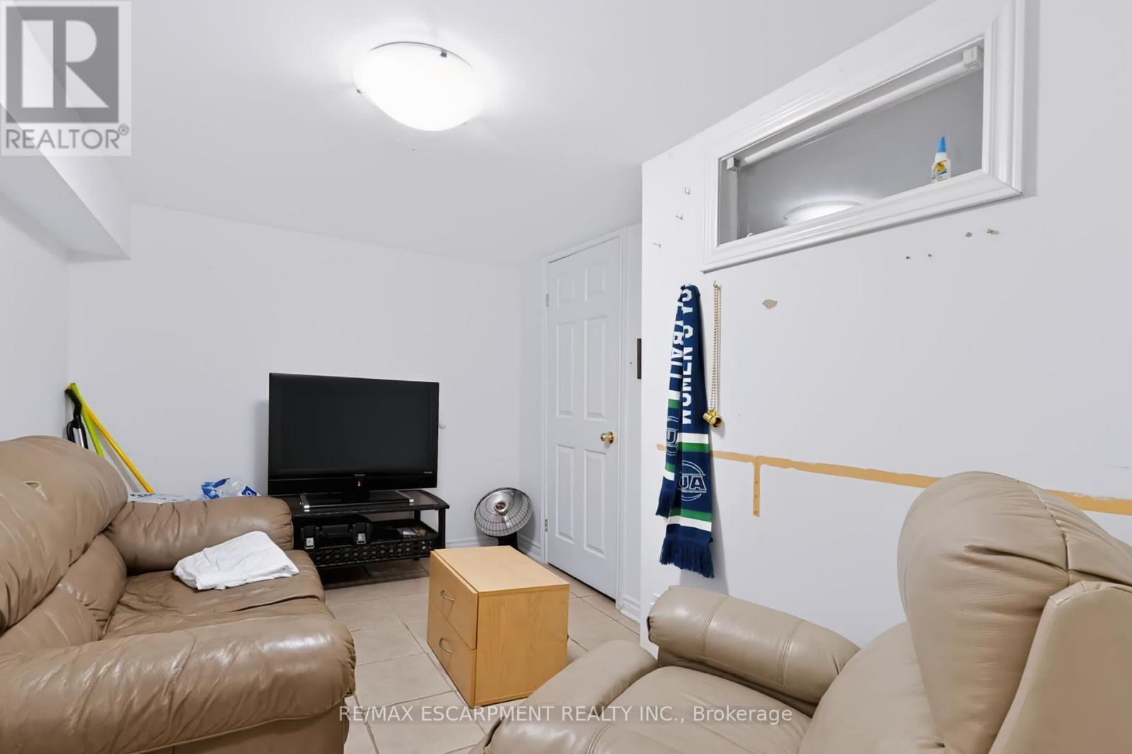 23 Forsyth Avenue S, Hamilton, ON