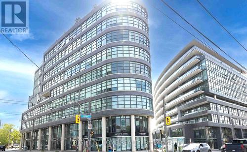 702 - 1201 DUNDAS STREET E  Toronto, ON M4M 1S2