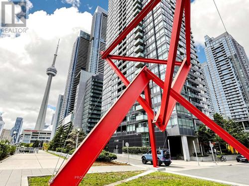 1006 - 4K SPADINA AVENUE  Toronto, ON M5V 3Y9
