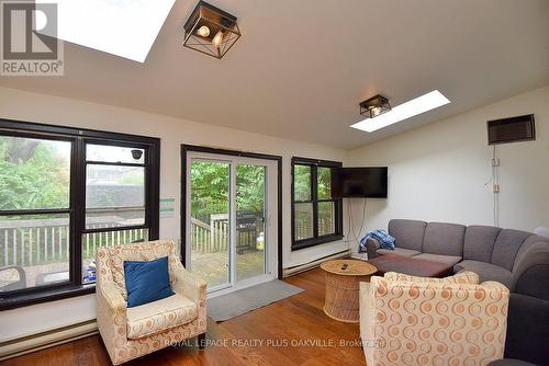 1236 King Street W, Hamilton, ON 