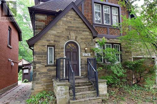 1236 King Street W, Hamilton, ON 