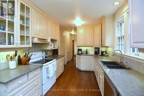 1236 King Street W, Hamilton, ON 