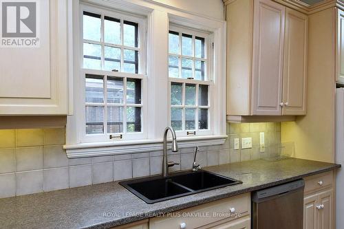 1236 King Street W, Hamilton, ON 