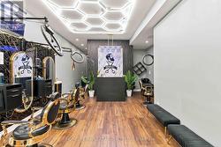 8 FLOWERTOWN AVENUE Brampton, ON L6X 2J9