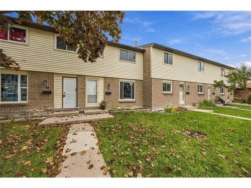 59-215 TRUDEAU Drive  Sarnia, ON N7S 4T5