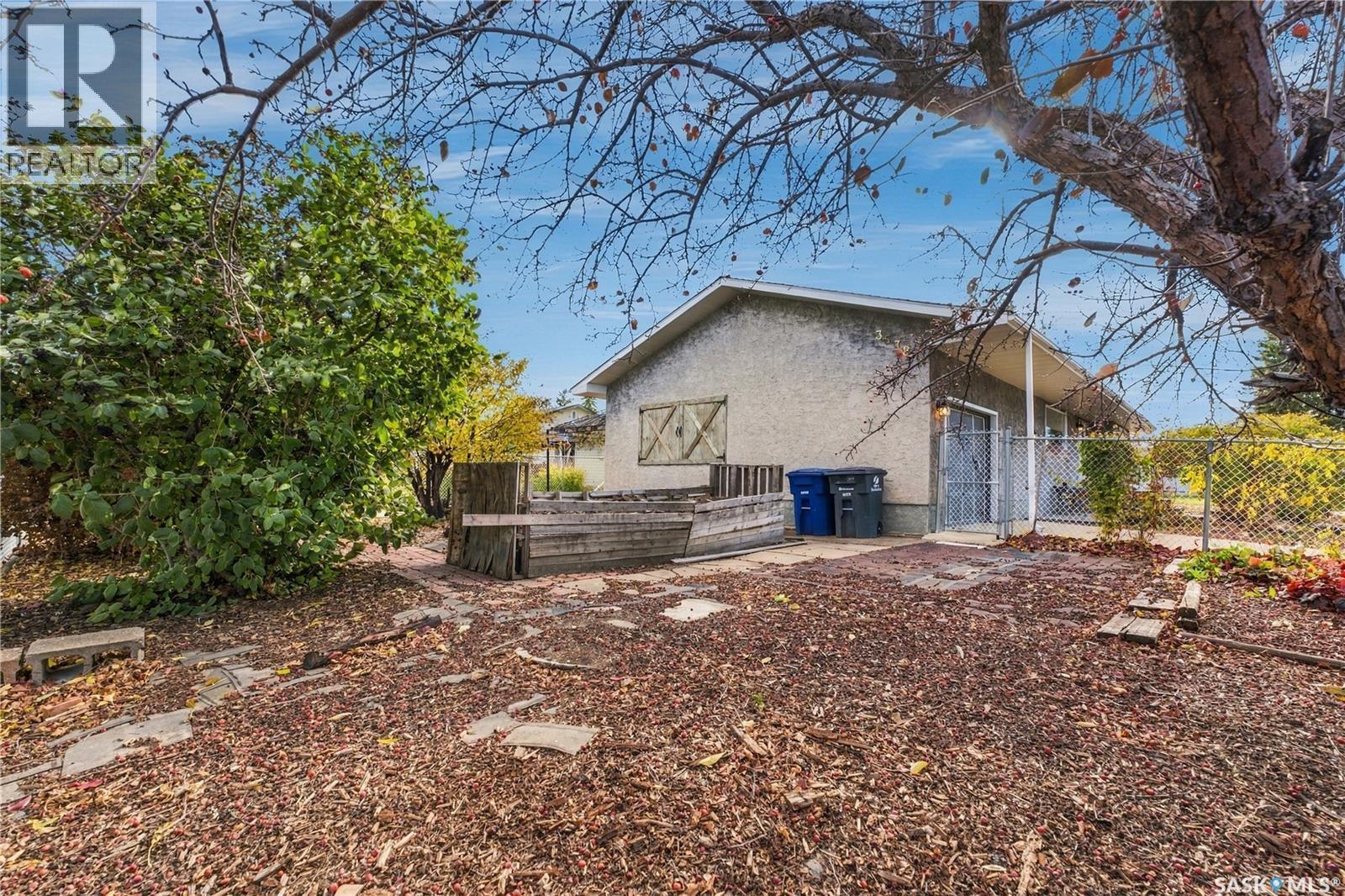 3538 Centennial Drive, Saskatoon, SK