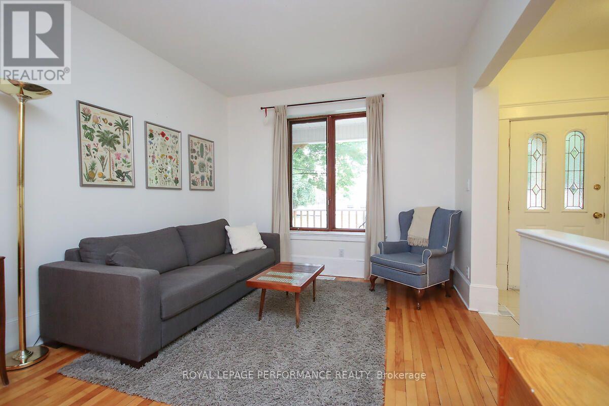 49 Bayswater Avenue, Ottawa, ON