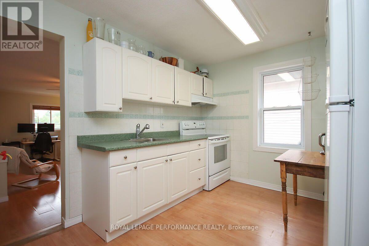 49 Bayswater Avenue, Ottawa, ON