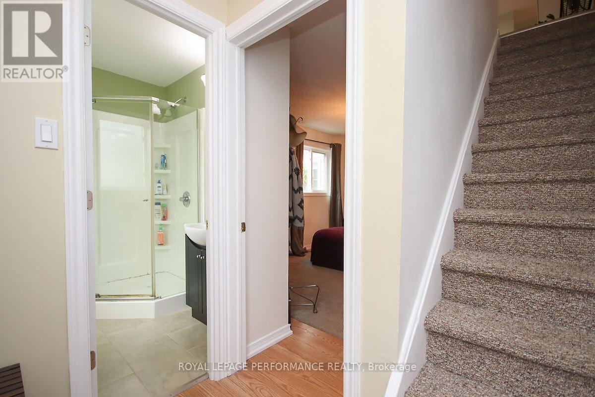 49 Bayswater Avenue, Ottawa, ON