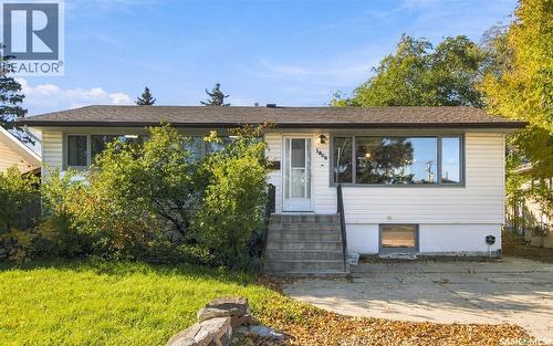1906 St Charles Avenue, Saskatoon, SK 