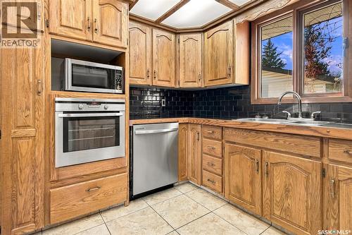 1906 St Charles Avenue, Saskatoon, SK 